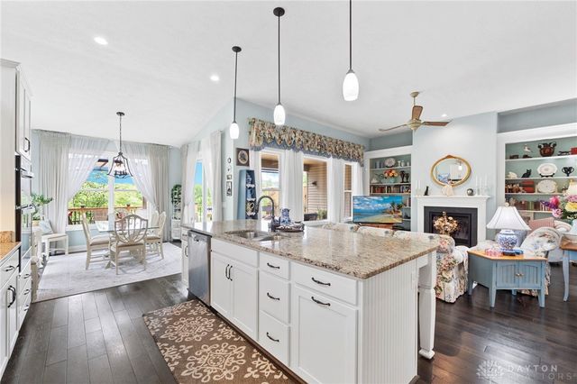 1567 Sierra Vista Way, Fairborn, OH 45324