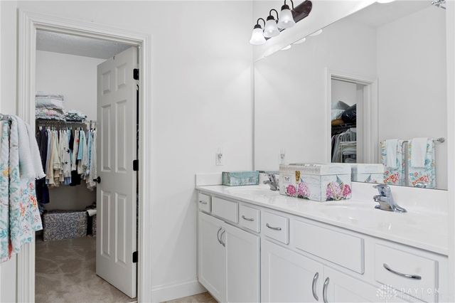 1567 Sierra Vista Way, Fairborn, OH 45324