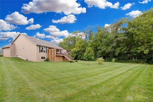 1567 Sierra Vista Way, Fairborn, OH 45324