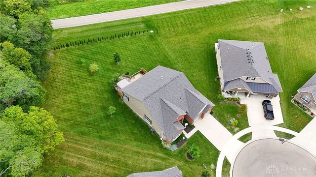 1567 Sierra Vista Way, Fairborn, OH 45324