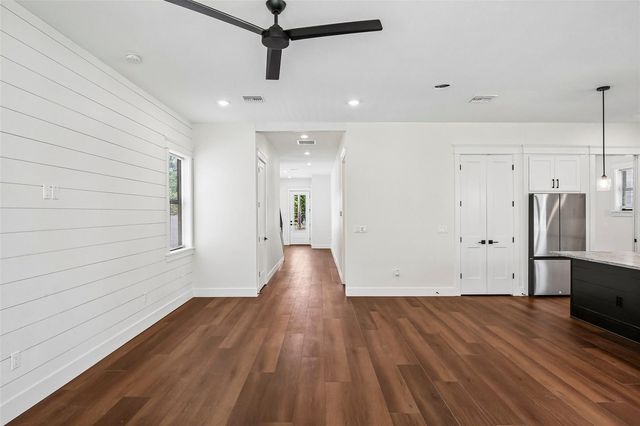 3819 71ST STREET N, St Petersburg, FL 33709