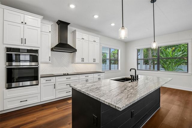 3819 71ST STREET N, St Petersburg, FL 33709