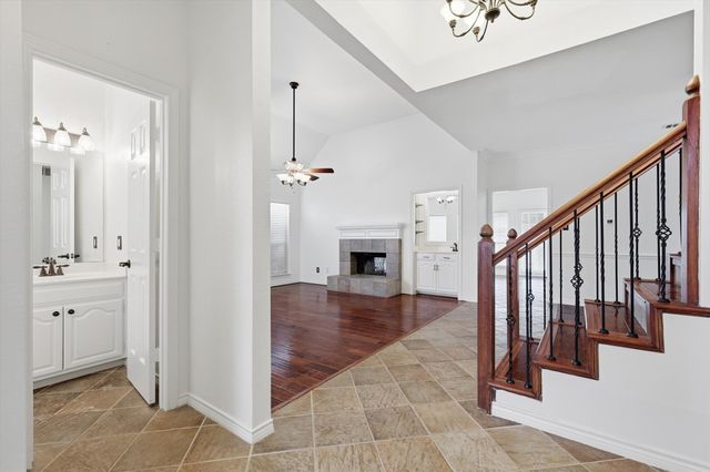 4350 Timberglen Road, Dallas, TX 75287