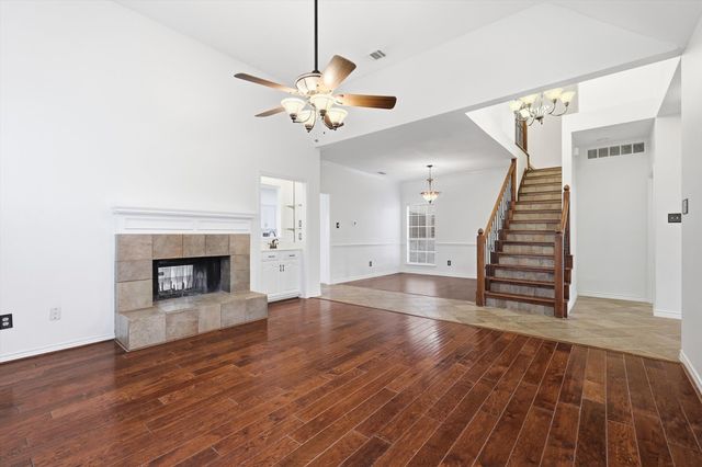 4350 Timberglen Road, Dallas, TX 75287