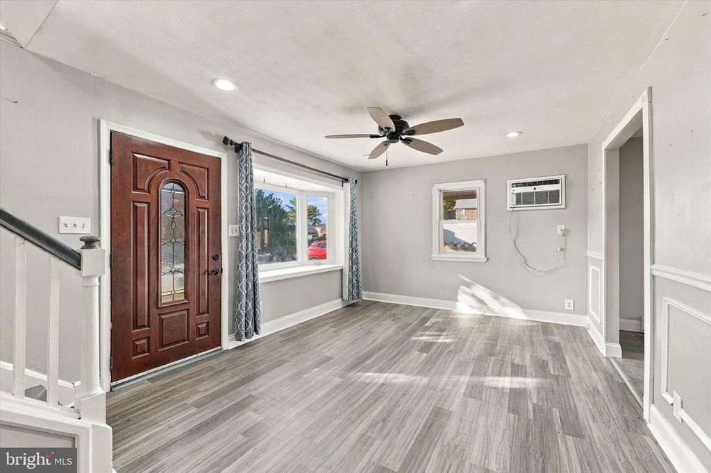737 LAUREL AVE, ALDAN, PA 19018 — photo 3