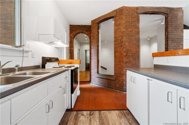 239 Bradley Street 1, New Haven, CT 06510