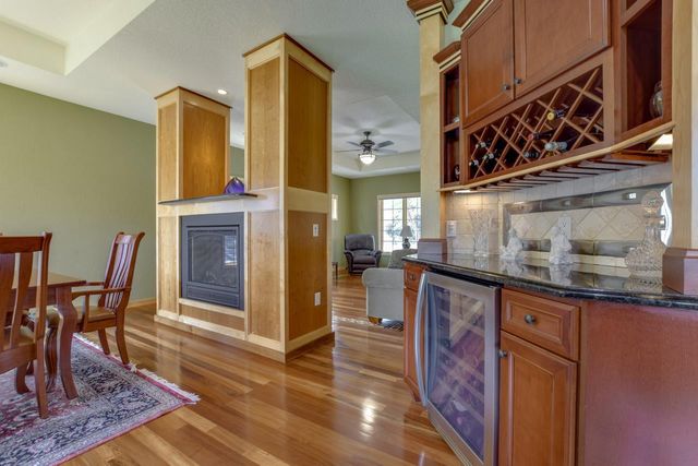 1260 Hanover Trail, Waunakee, WI 53597