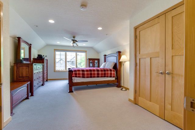 1260 Hanover Trail, Waunakee, WI 53597