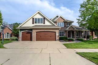 1260 Hanover Trail, Waunakee, WI 53597