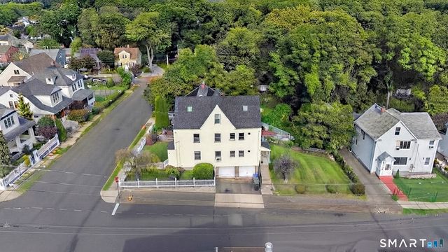57-59 Fairview Avenue, Bridgeport, CT 06606