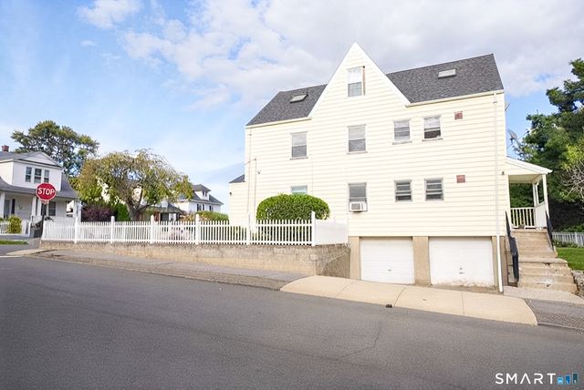57-59 Fairview Avenue, Bridgeport, CT 06606