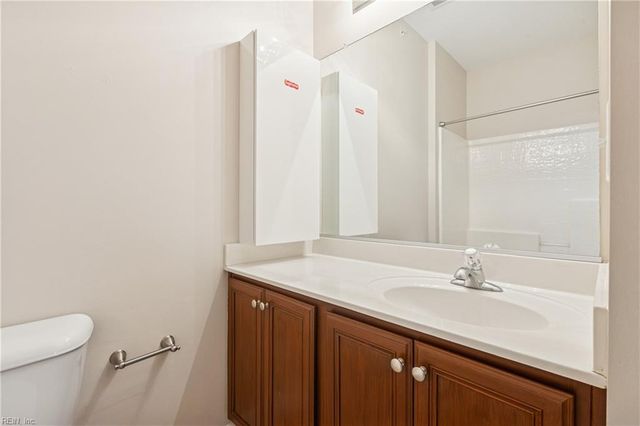 522 Knolls Dr Unit 308, Newport News, VA 23602