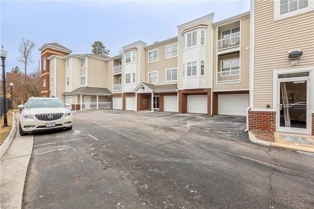 522 Knolls Dr Unit 308, Newport News, VA 23602