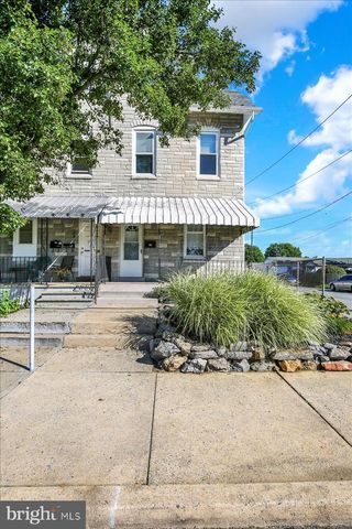101 UPLAND AVE, Reading, PA 19611