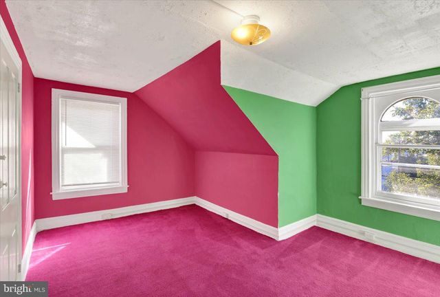 101 UPLAND AVE, Reading, PA 19611