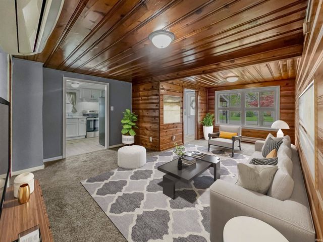5810 Rothman Road, Fort Wayne, IN 46835