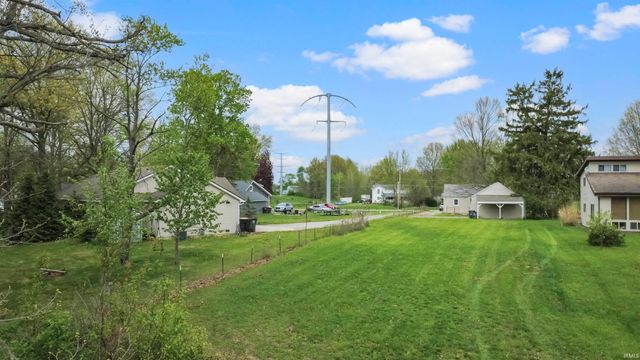5810 Rothman Road, Fort Wayne, IN 46835