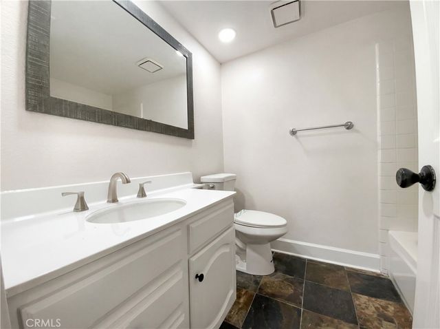 3303 Deaver, Corona, CA 92882