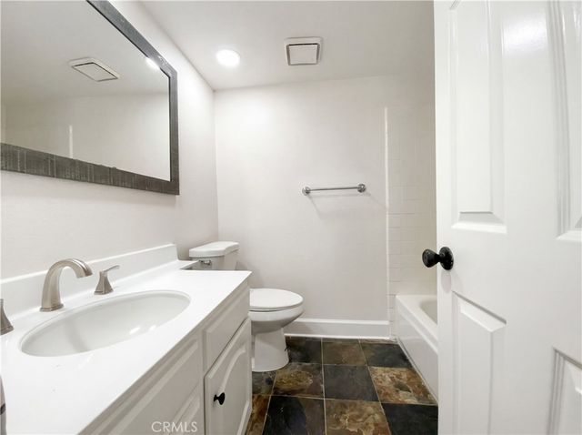 3303 Deaver, Corona, CA 92882