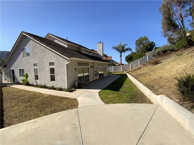 3303 Deaver, Corona, CA 92882