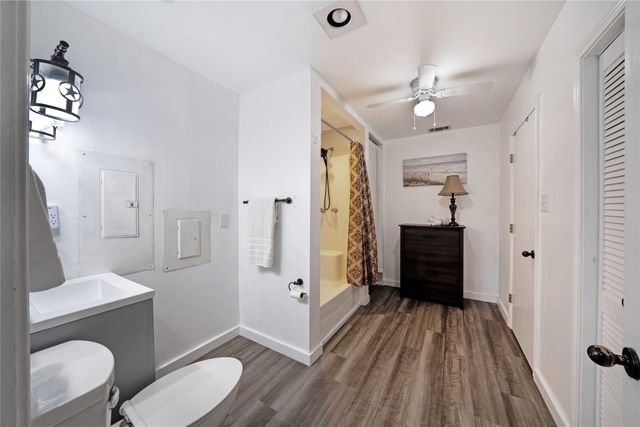 1511 N Walnut Grove Road, Midlothian, TX 76065