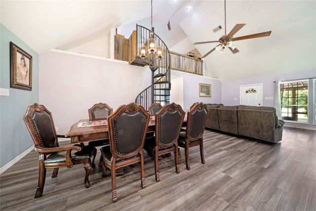 1511 N Walnut Grove Road, Midlothian, TX 76065