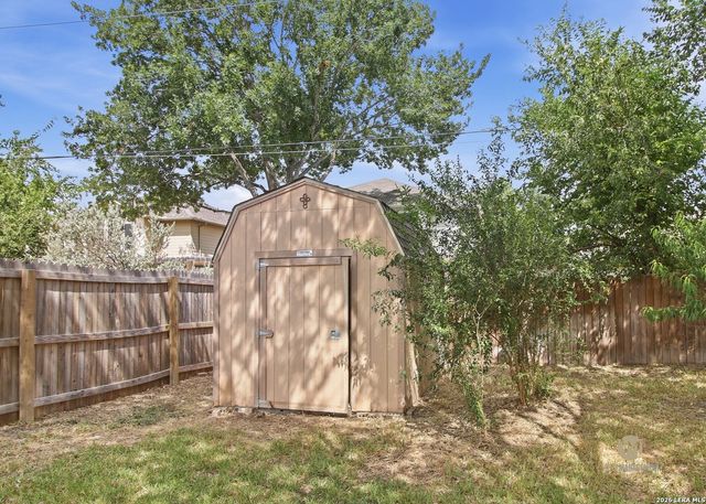 9239 Wind Talker, San Antonio, TX 78251