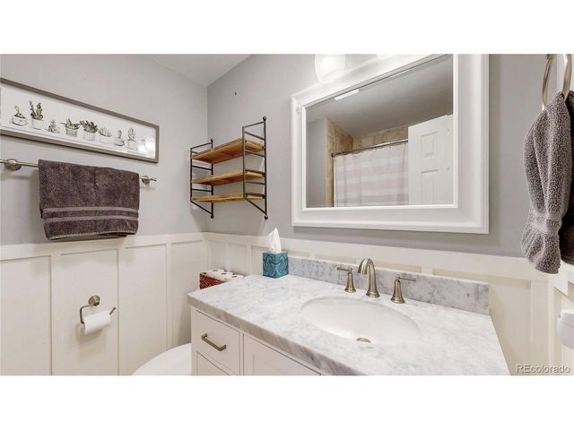 1365 S Newport St, Denver, CO 80224