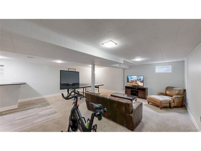 1365 S Newport St, Denver, CO 80224