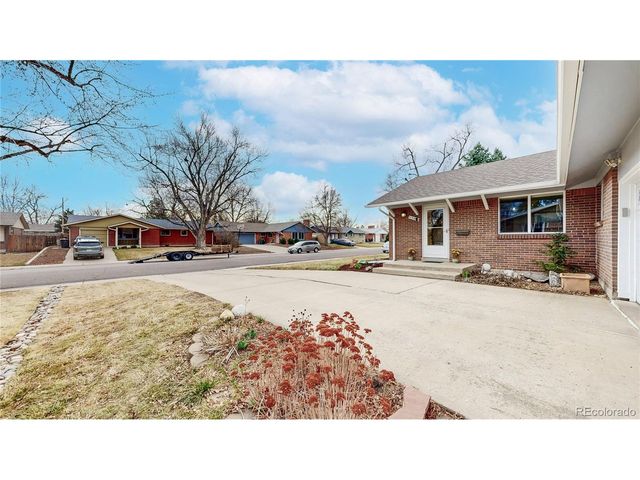 1365 S Newport St, Denver, CO 80224