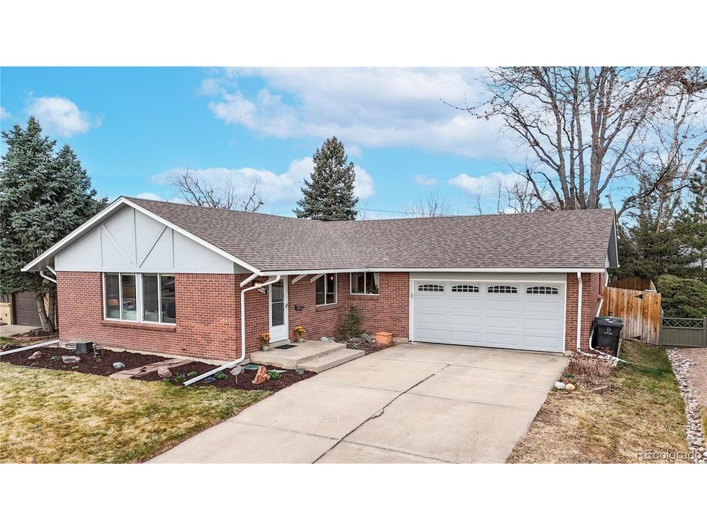 1365 S Newport St, Denver, CO 80224