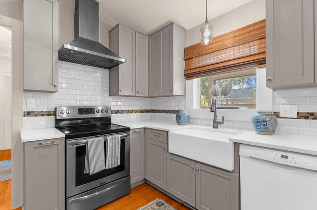 316 Susan Drive, Charleston, SC 29407