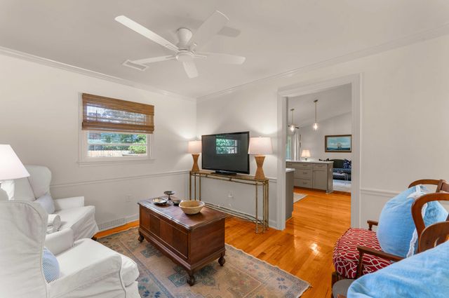 316 Susan Drive, Charleston, SC 29407