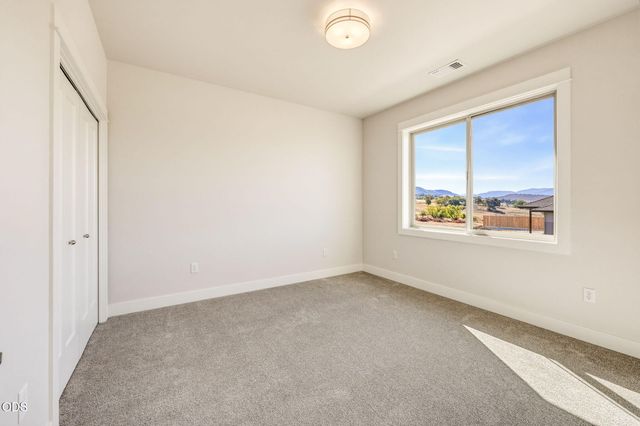 449 Autumn Hills Drive, Medford, OR 97504