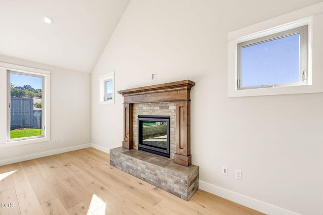 449 Autumn Hills Drive, Medford, OR 97504