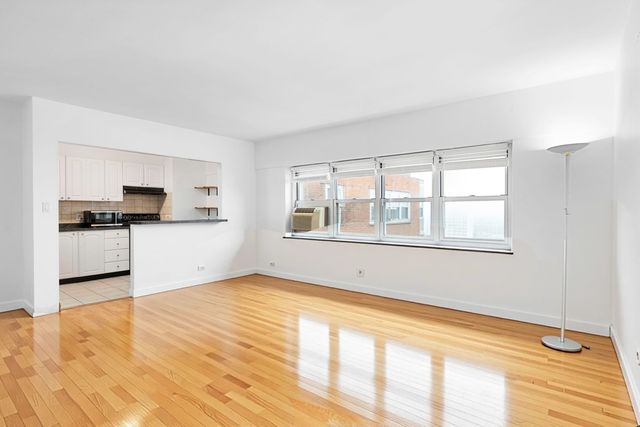 4960 N Marine Drive 1519, Chicago, IL 60640