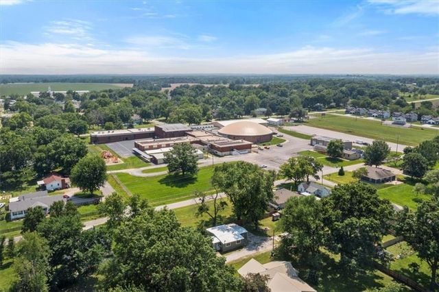 204 N Missouri Street, Archie, MO 64725