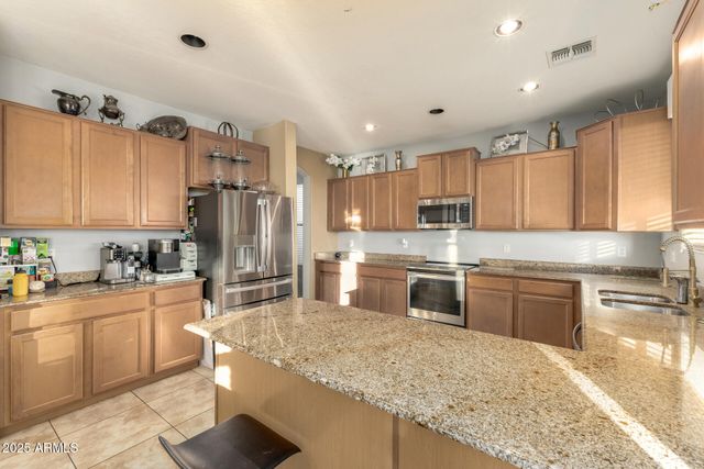2431 E OMEGA Drive, San Tan Valley, AZ 85143