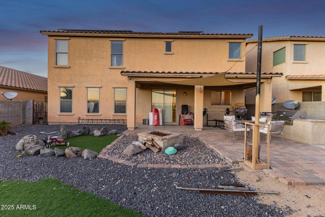 2431 E OMEGA Drive, San Tan Valley, AZ 85143