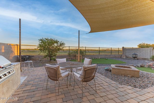 2431 E OMEGA Drive, San Tan Valley, AZ 85143