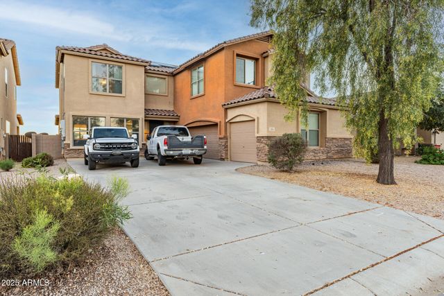 2431 E OMEGA Drive, San Tan Valley, AZ 85143
