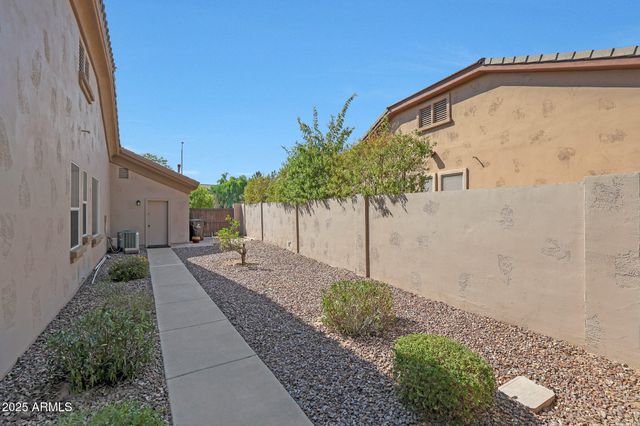 21919 N 79th Avenue, Peoria, AZ 85383