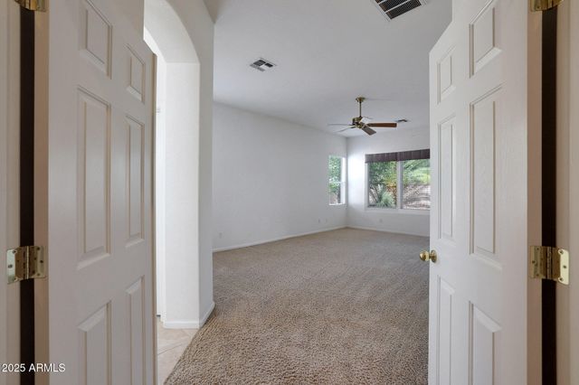 21919 N 79th Avenue, Peoria, AZ 85383