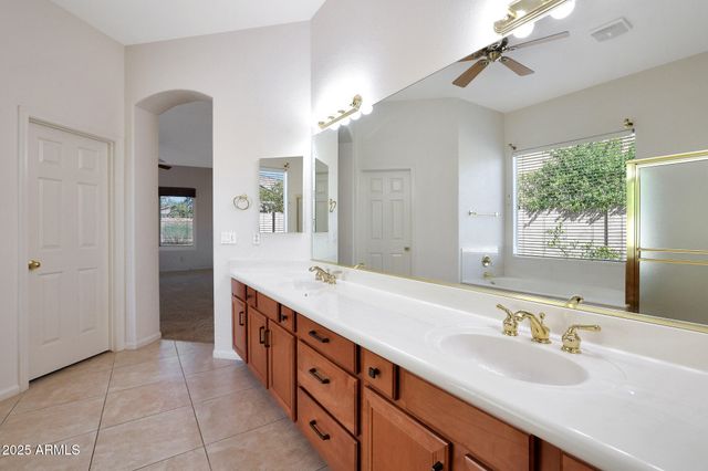 21919 N 79th Avenue, Peoria, AZ 85383