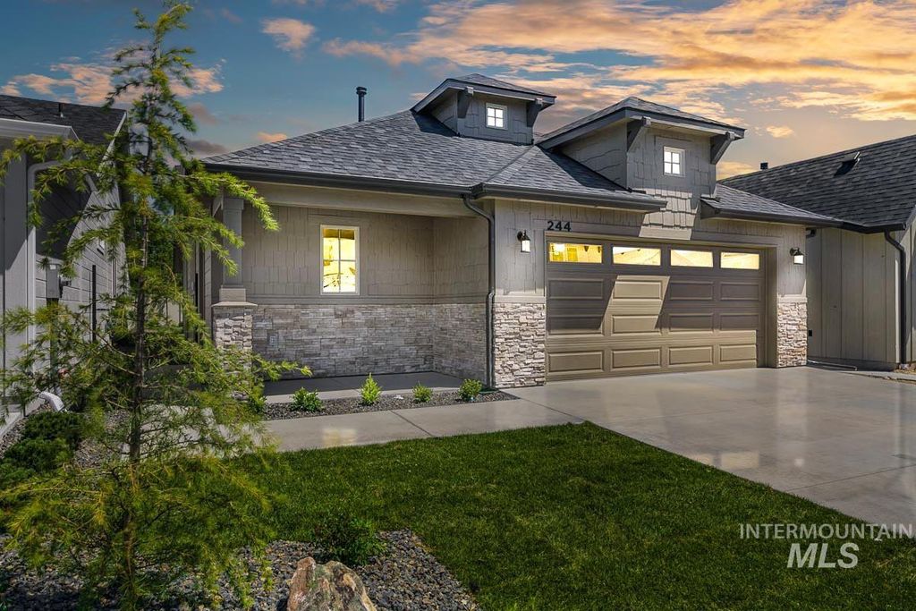 244 W Radiant Ridge, Meridian, ID 83642