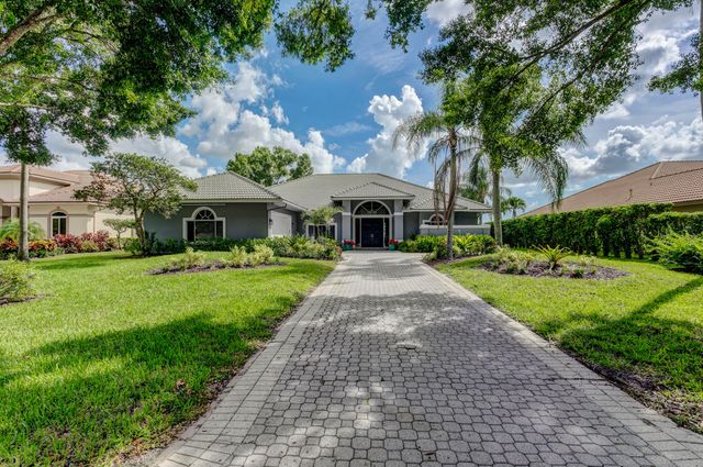 139 BROOKHAVEN Court, Palm Beach Gardens, FL 33418