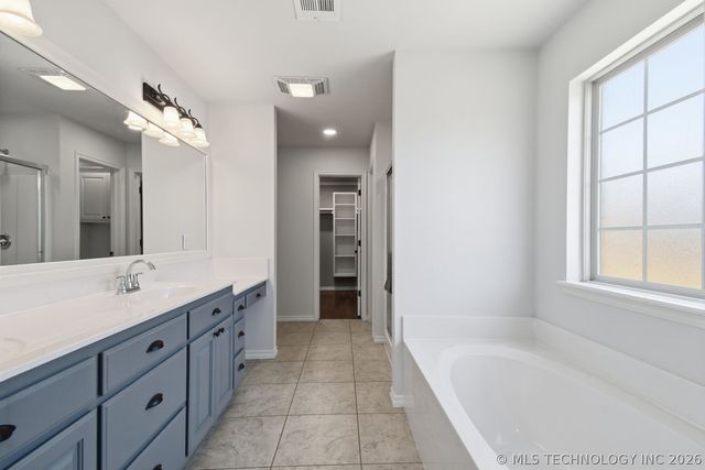 1218 E 133rd Place, Glenpool, OK 74033