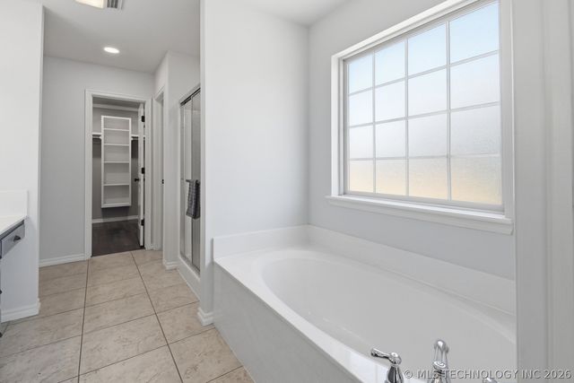 1218 E 133rd Place, Glenpool, OK 74033