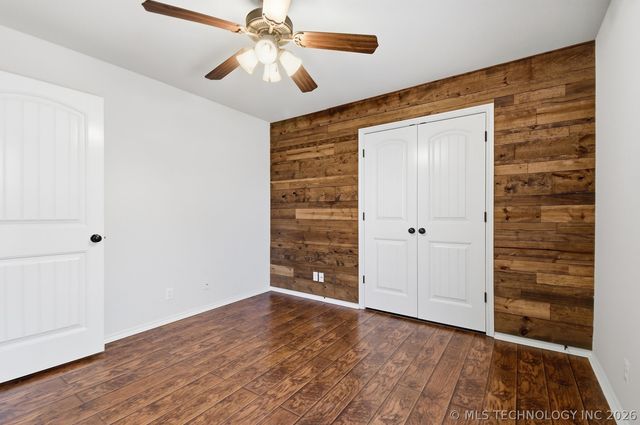 1218 E 133rd Place, Glenpool, OK 74033