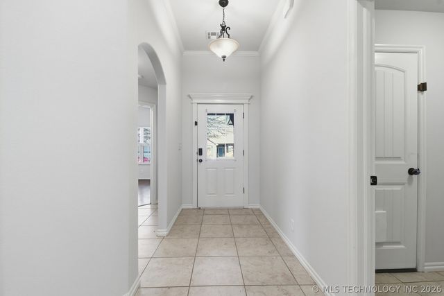 1218 E 133rd Place, Glenpool, OK 74033